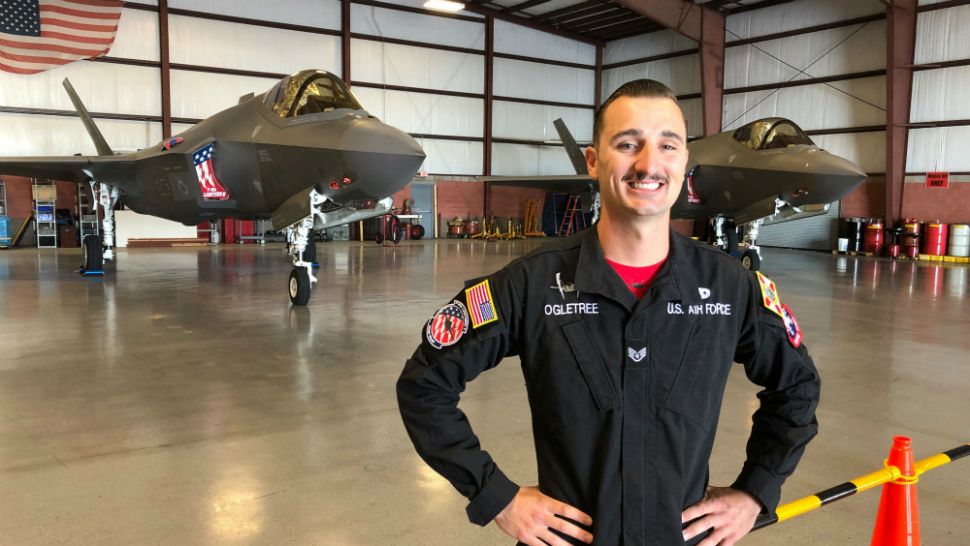 F35 Demo Team Debuting at Melbourne Air and Space Show